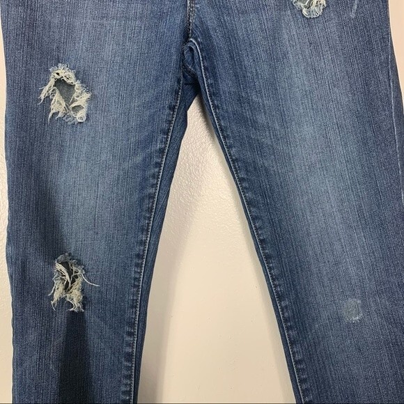 The Limited Blue Slightly Distressed Women's Jean Pants Size 8 - Picture 6 of 9